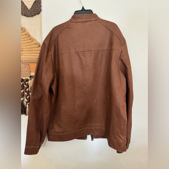 NWOT Roundtree & Yorke Faux Leather Jacket - Size Medium - Picture 6 of 6